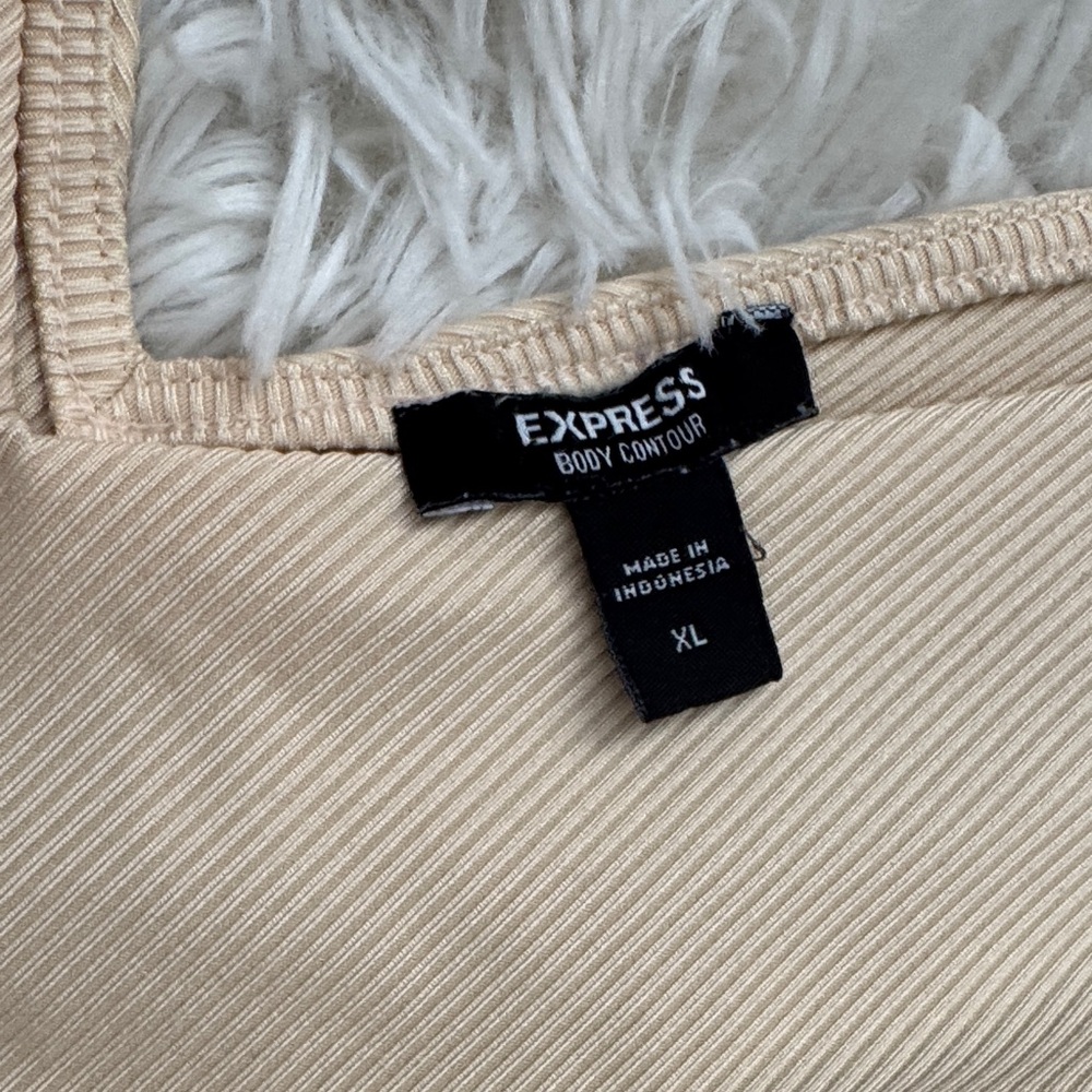 Express Tan Ribbed Bodysuit - Picture 2 of 3